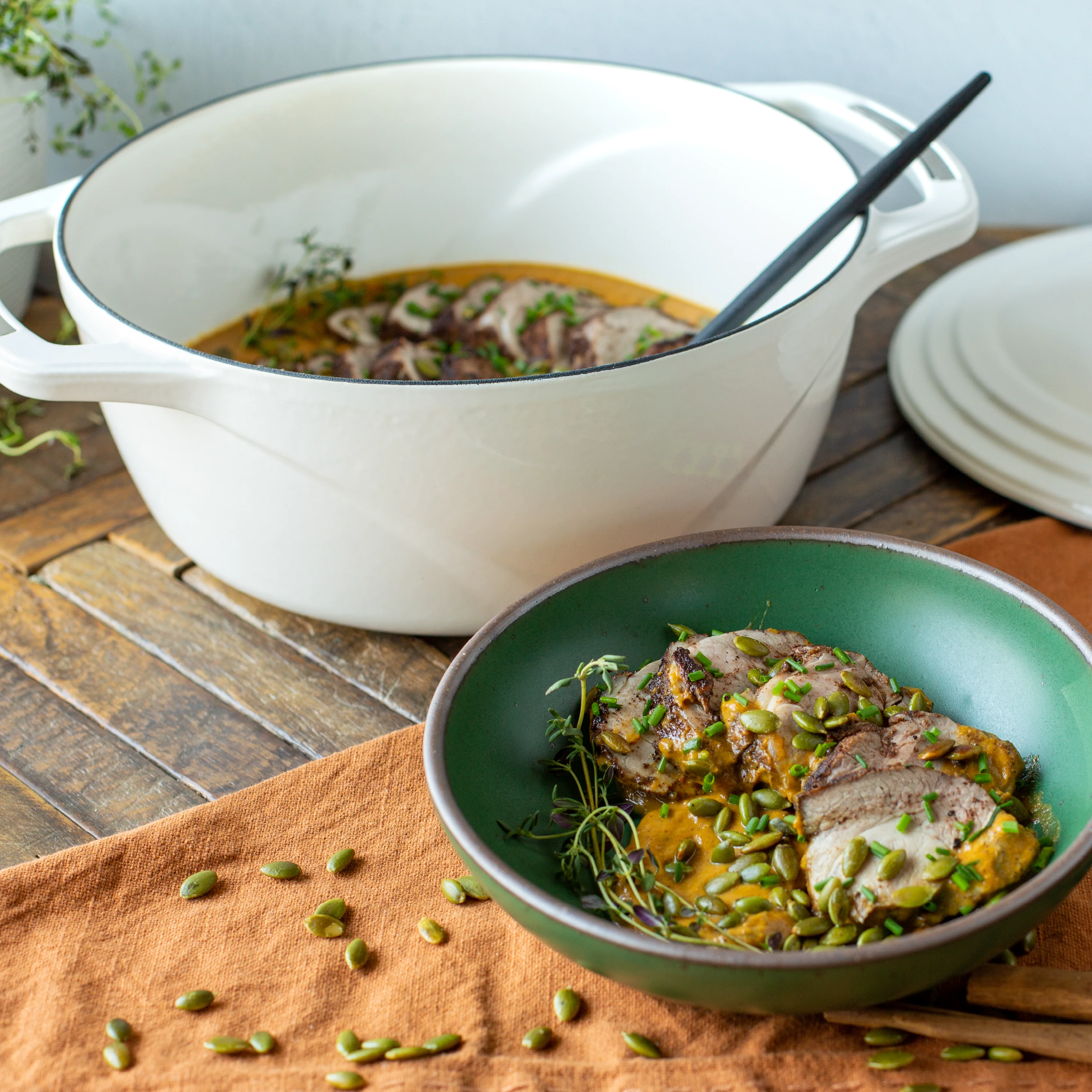 USA Enamel™ Cast Iron Dutch Oven - Image 38