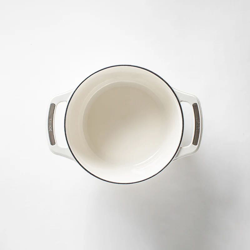 USA Enamel™ Cast Iron Dutch Oven - Image 8